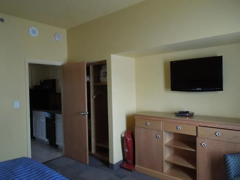 The Atrium Resort, Virginia Beach By Vacatia Resort